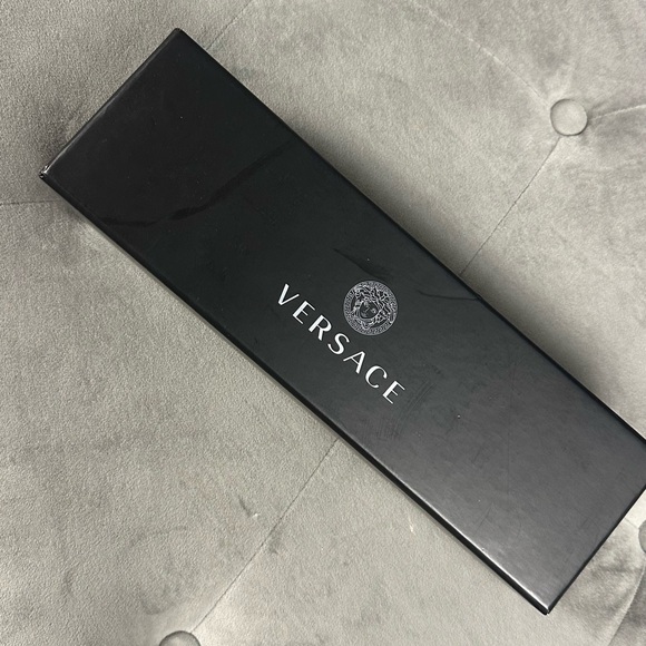 Neckless Versace medusa - Picture 6 of 6